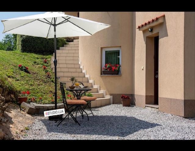 Studio Apartment Lu Rupa Exterior foto